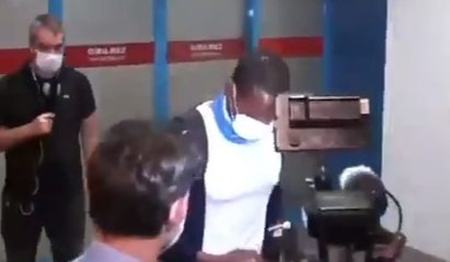 Uçaktan inen siyah yanlışlıkla Trabzonspor'a transfer oluyordu