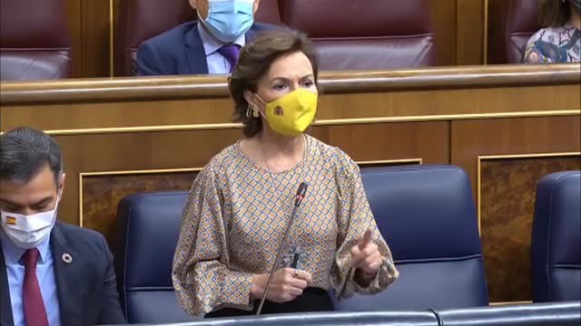 Cuca Gamarra: El eslogan arrimar el hombro lo que esconde es hincar la rodilla