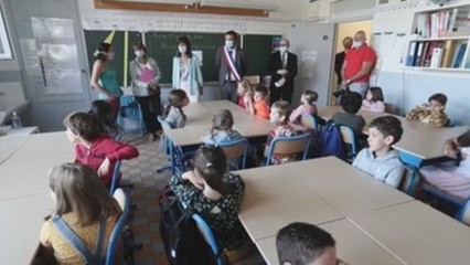 Francia ha cerrado 81 colegios y 2.100 clases por casos de coronavirus