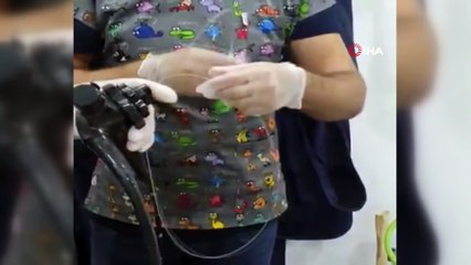 Oyun oynarken 2 metrelik naylon ip yutan kediye endoskopi yapıldı