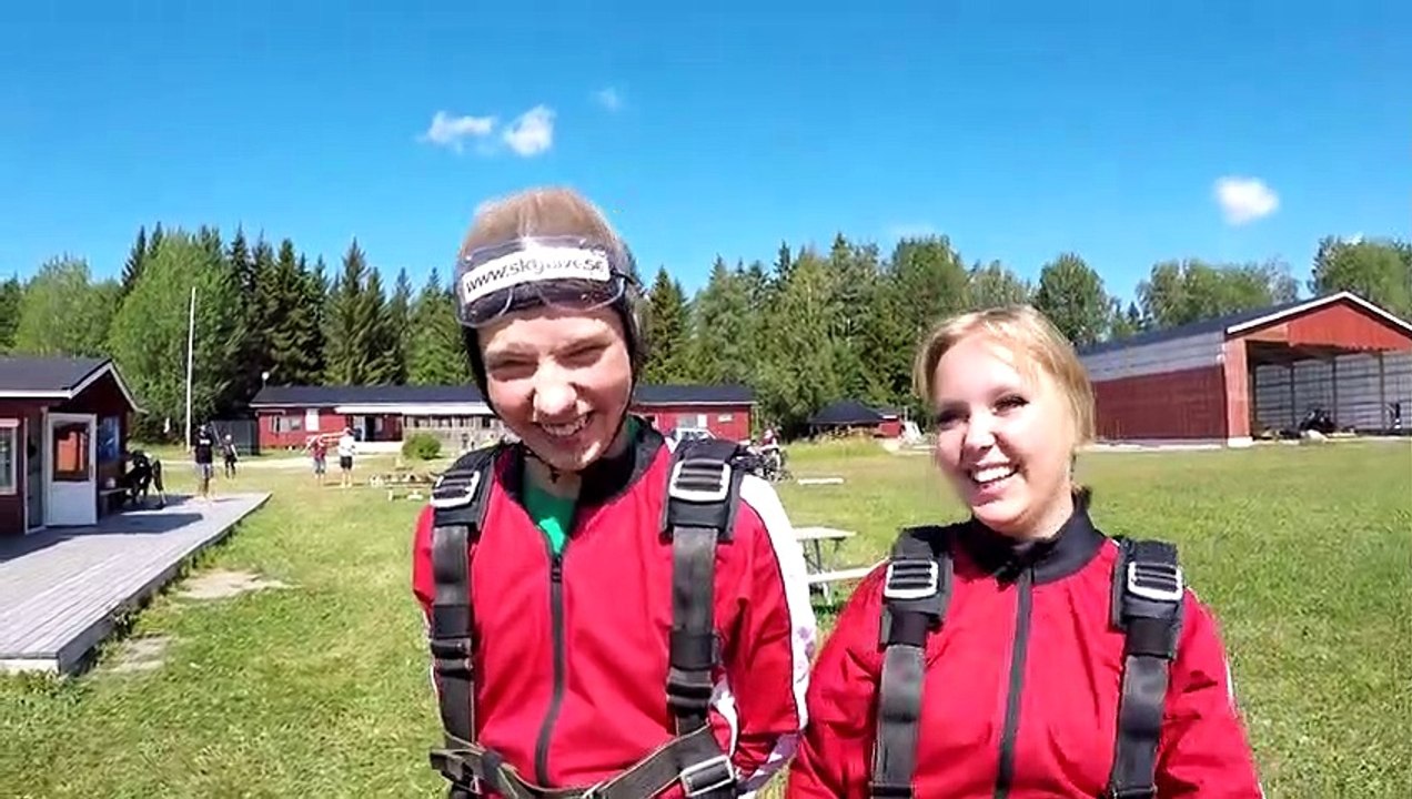 Noah skydive