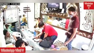 Whatsapp Viral V - Robbery in live camera - Funny Viral #indian #topviral #hindi