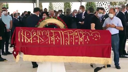 Suna Kıraç son yolculuğuna uğurlandı