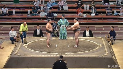 Chiyonoumi(Ms2e) vs Jokoryu(Ms1w) - Aki 2020, Makushita - Day 1