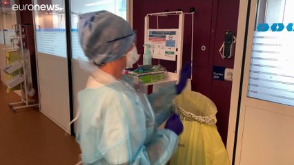 Французские больницы готовятся к худшему