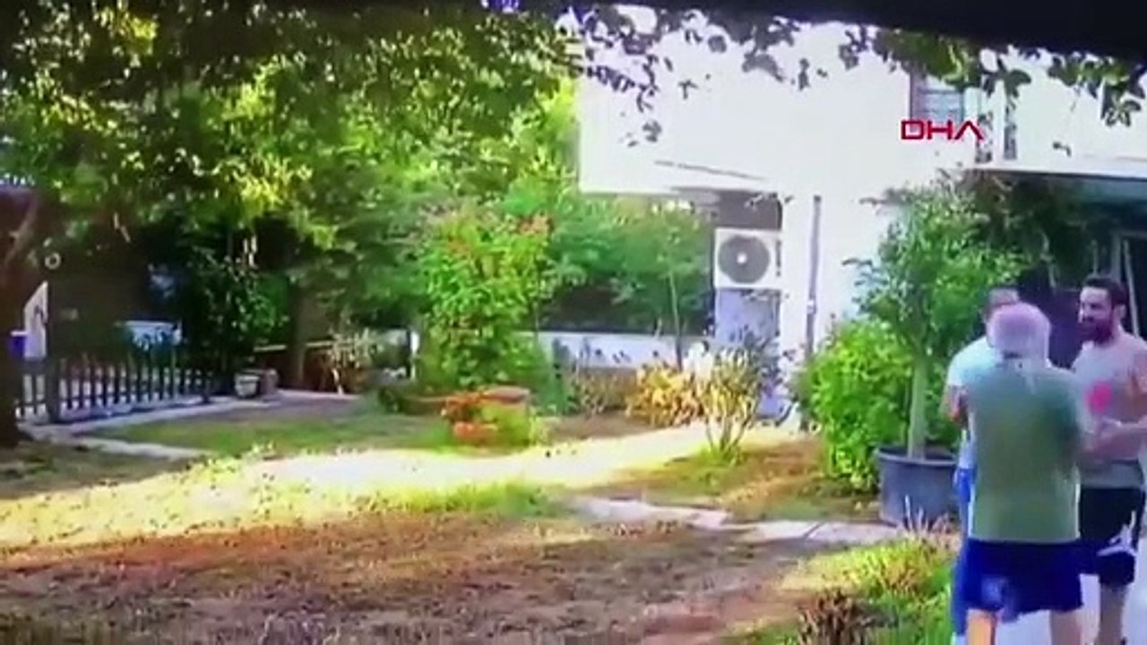Halil Sezai Ev Basıp Yaşlı Adamı Dövdü
