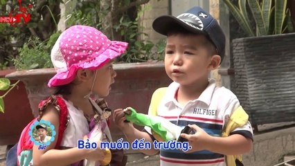 Phát sốt với hành trình bán hoa hài không đỡ nổi của cặp đôi nhí siêu cute!