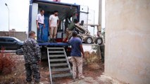 شاهد: عملية نزع ألغام في العاصمة الليبية بمساعدة روبوت