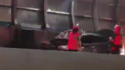 달리던 승용차 불...부산 퇴근길 차량 정체 / YTN