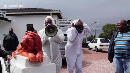 Undertakers on strike shut down funeral homes in Cape Town