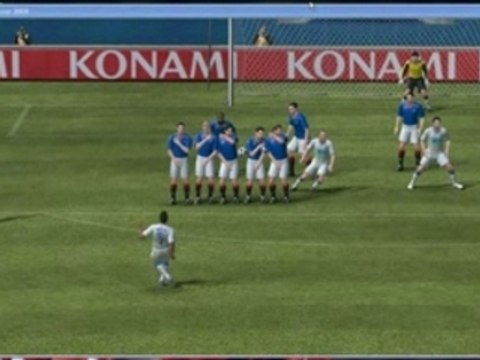 Quaresma free kick at PES2008