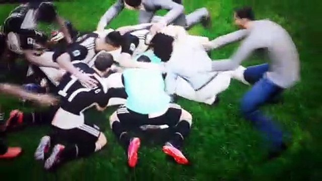 Douglas Costa Dribbling and Goal (Juventus FC - FC Barcelona PES 2020)