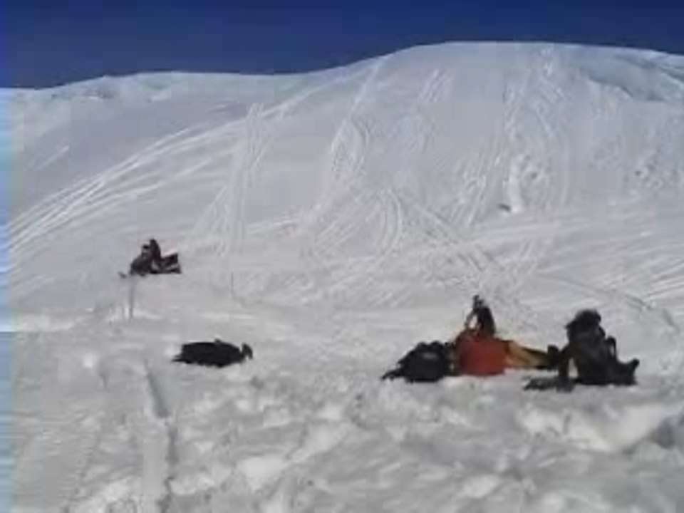 Freestyle-moto-neige