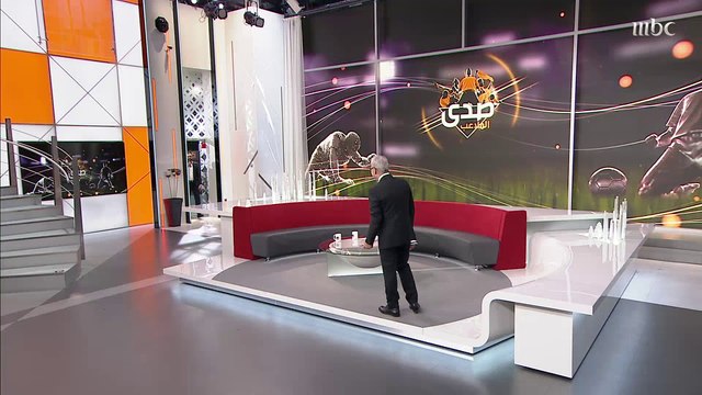 دخول استثنائي من الفنانين العراقيين مصطفى العبد الله وعلي جاسم في بداية حلقة صدى الملاعب