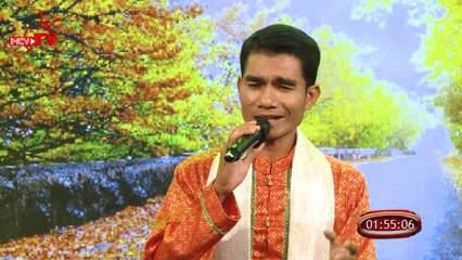 Phú Minh Tuân - từ chàng thợ may miền biển đến trở thành ca sĩ lên sóng truyền hình.