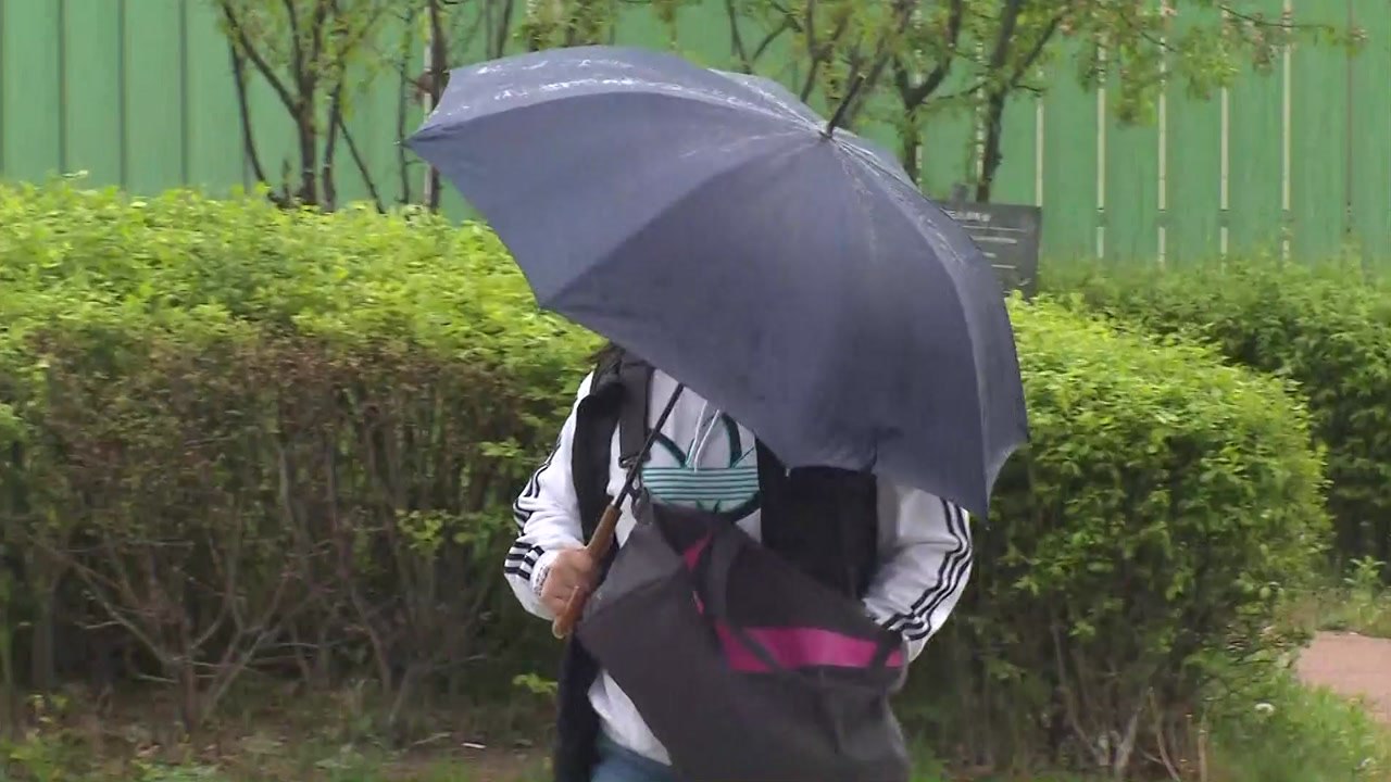 [날씨] 남부·제주도 가을비...중부 구름 많고 선선 / YTN