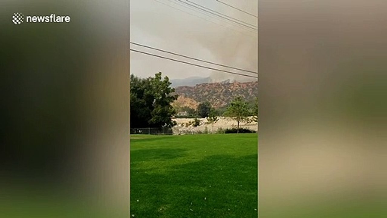 Bobcat fire rages in Monrovia, California