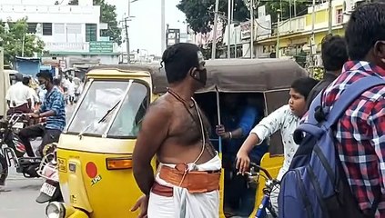 காஞ்சி சங்கர மடம் எதிரே பெரியார் பிறந்த நாள் விழாவில் பங்கேற்ற அர்ச்சகர்! - வீடியோ