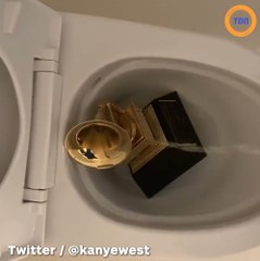 Kanye West se filme en train d’uriner sur son Grammy Awards !