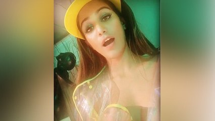 Poonam Pandey का ये अंदाज देख आप भी हो जाएंगे हैरान, कहेंगे ये क्या है | Boldsky