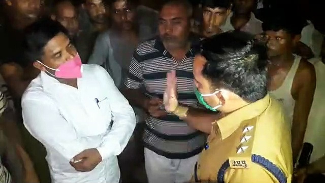 औरैया: एक कार सवार ने अधेड़ को रौंदा, अधेड़ की घटना स्थल पर मौत
