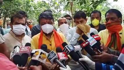 MP: विजयवर्गीय ने किया दिग्विजय सिंह पर पलटवार, कहा- उम्र में बड़े है, लेकिन नहीं करना चाहिए ऐसी बयानबाजी