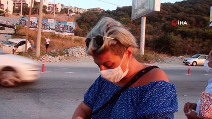 Bodrum'da feci kaza: Freni boşalan vinç otomobili ezip, şarampole uçtu