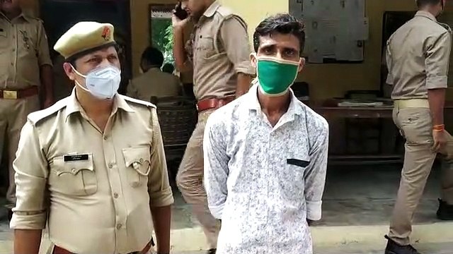 फेसबुक पर धार्मिक भावनाओं को ठेस पहुंचाने, भड़काऊ पोस्ट करने वाला पुलिस ने दबोचा