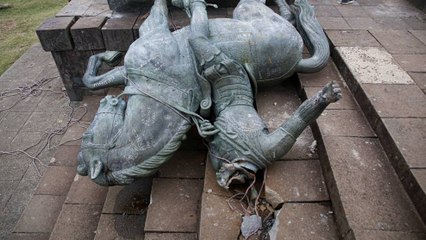 Indígenas destruyeron estatua de Sebastián de Belalcázar en Popayán