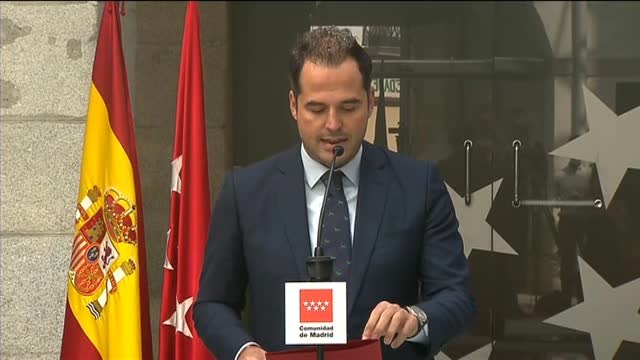 Aguado pide la implicación de forma contundente del Gobierno de España para controlar la pandemia en Madrid