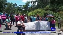 Manifestantes cierran la vía en Loma estrella de Chiriquí Grande - Nex Noticias