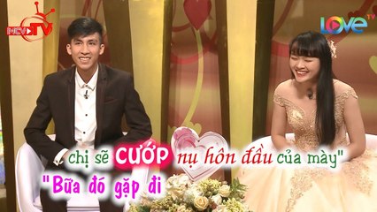 Cô vợ xinh đẹp chủ động CƯỚP NỤ HÔN ĐẦU của chồng ngay buổi hẹn để 'khẳng định chủ quyền' với anh 