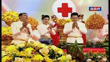 รายการพิเศษ บทเพลงแห่งความทรงจำ - 82 พรรษา พระราชินีโมนีก (18 มิถุนายน 2561) (ช่อง TVK กัมพูชา) (10)