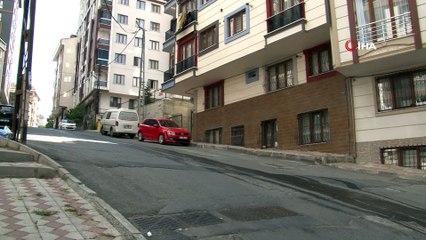 Evlerine giren hırsızlar yüzünden korona virüse yakalandıklarını iddia ettiler