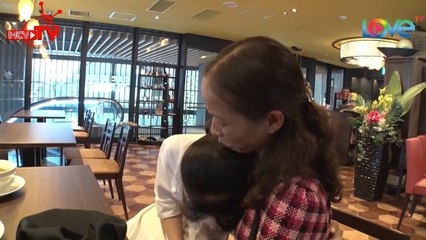 Cô dâu Việt lấy chồng Nhật lớn hơn 25 tuổi bật khóc như mưa khi mẹ bất ngờ sang thăm 