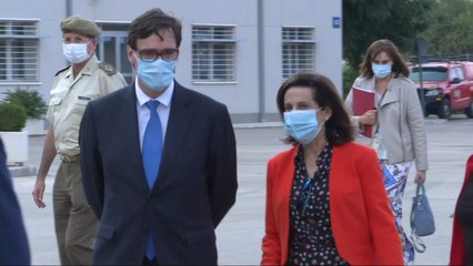 Illa y Robles conocen el trabajo que realiza la Unidad de Vigilancia Epidemiológica de la UME