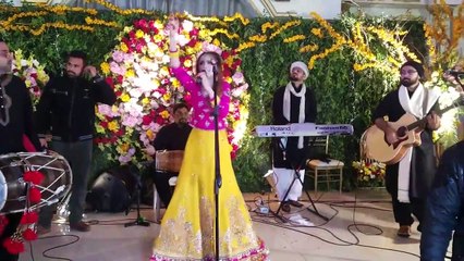 Aima Baig live performance at her sister's wedding ceremony #mediatalk