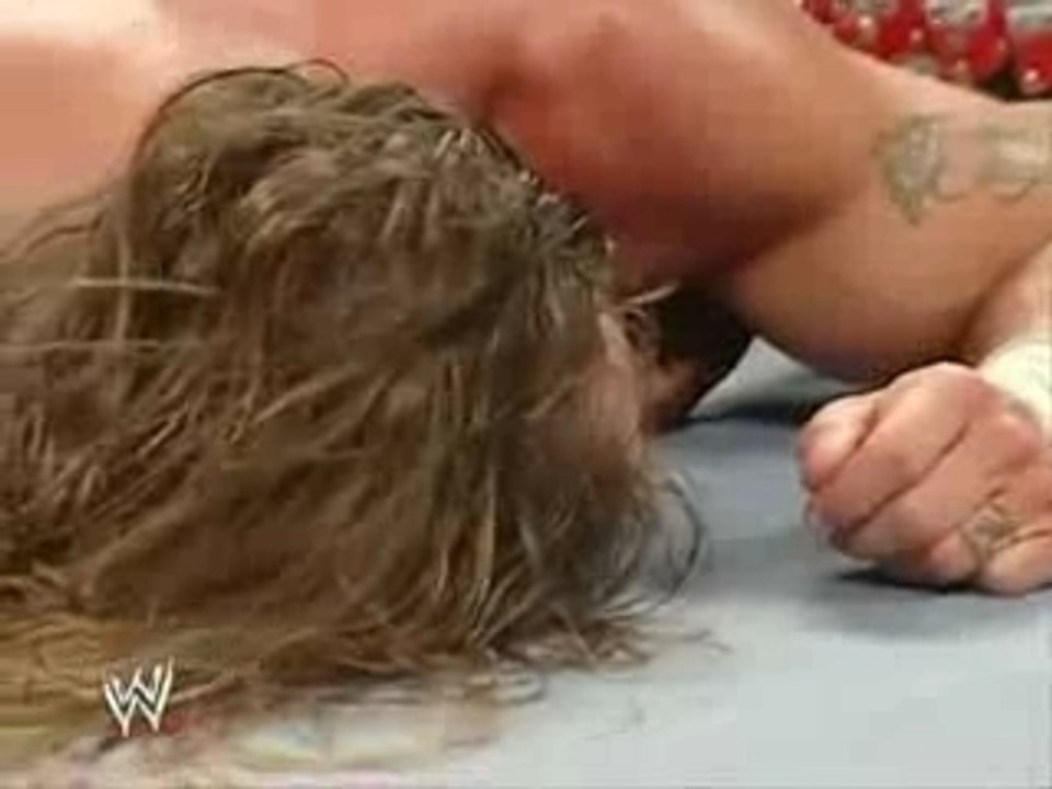 WWE Swee chin music on shelton benjamin