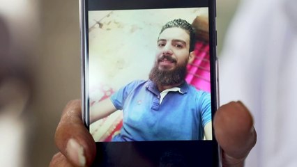 في لبنان فقراء يختارون "قوارب الموت" هرباً من الفقر