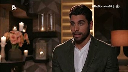 The Bachelor: «Έπεσαν» τα πρώτα φιλιά! Παραδόθηκε στη γοητεία του Βασιλάκου
