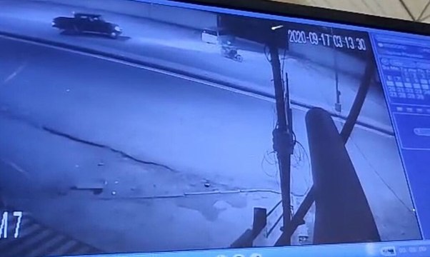 मात्र डेढ़ मिनट में बोलेरो कैम्पर चुरा ले गए चोर