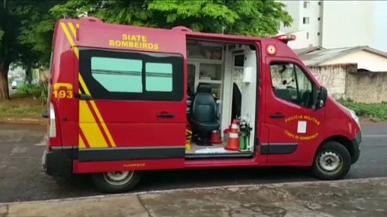 Idoso é socorrido ao sofrer acidente com máquina em Panificadora