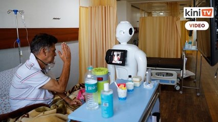 Robot Mitra bantu pesakit Covid-19 di India berhubung dengan keluarga