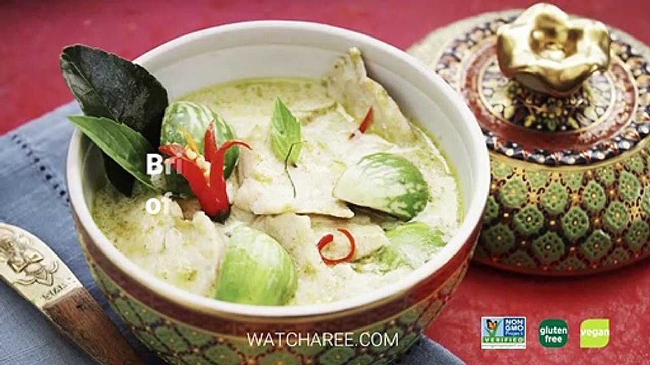 WATCHAREE'S Traditional and Authentic Ready-to-Use Thai Sauces.