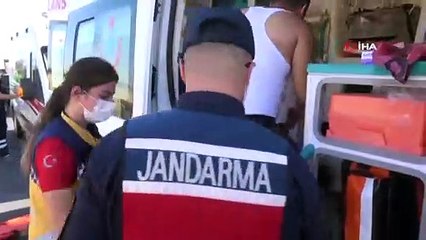 Aksaray - Adana karayolunun 30. kilometresinde yolcu otobüsünün şarampole devrilmesi sonucu ilk belirlemelere göre 37 kişi yaralandı. Bölgeye giden sağlık ve kurtarma ekiplerinin çalışmaları sürüyor.