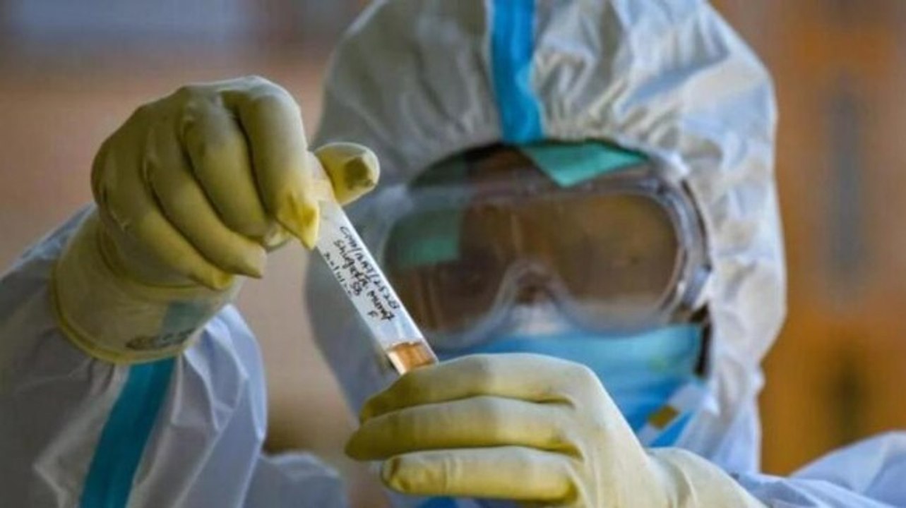 India records spike of 96,424 new cases, tally crosses 52-lakh mark