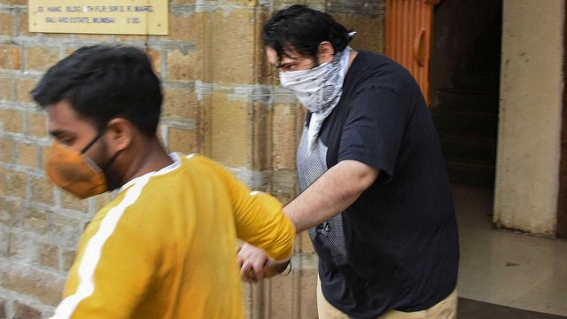 SSR: NCB detains peddler Rahil Vishram with 1 kg charas