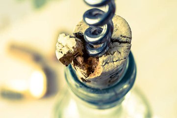 This Best-Selling Corkscrew Is a Favorite Among Sommeliers and Bartenders, and It's Only $