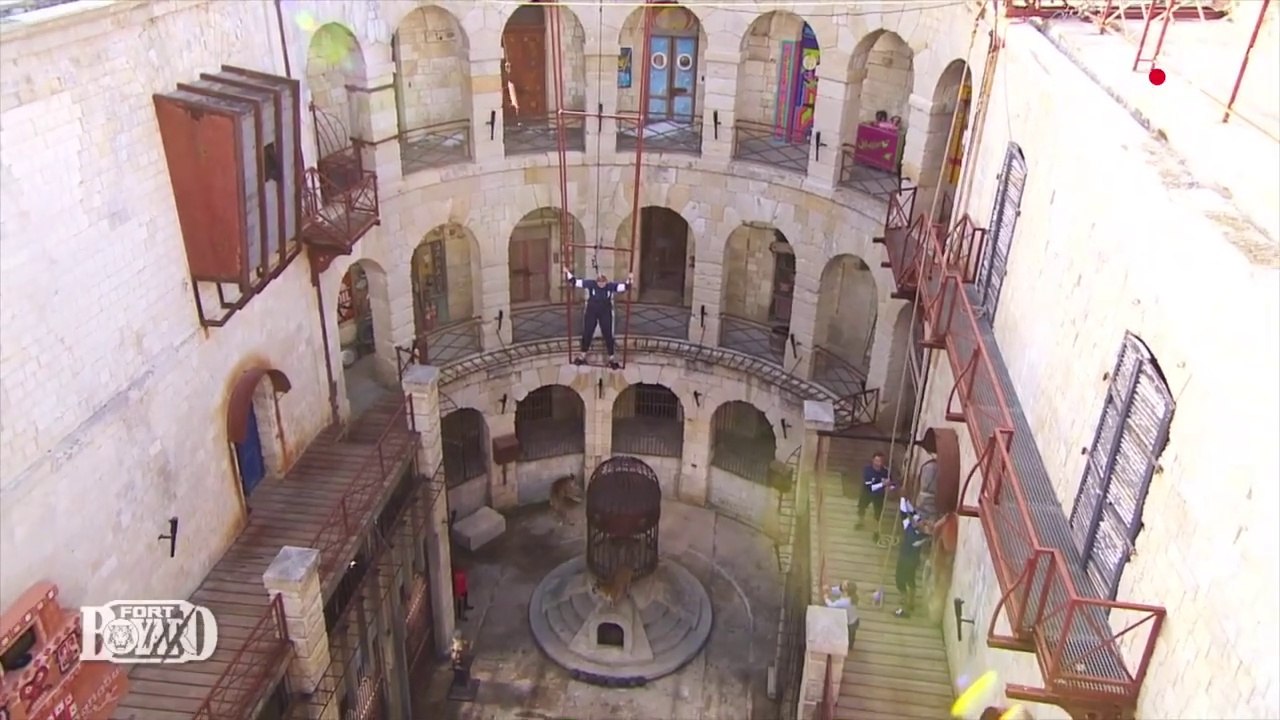 Fort Boyard 2020 : extrait d'Héloïse Martin dans la Cloche (19 septembre 2020)
