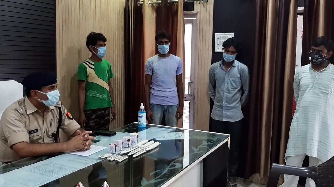 कांधला पुलिस ने किया किसान के घर चोरी का खुलासा, तीन चोरों सहित ज्वेलर्स गिरफ्तार